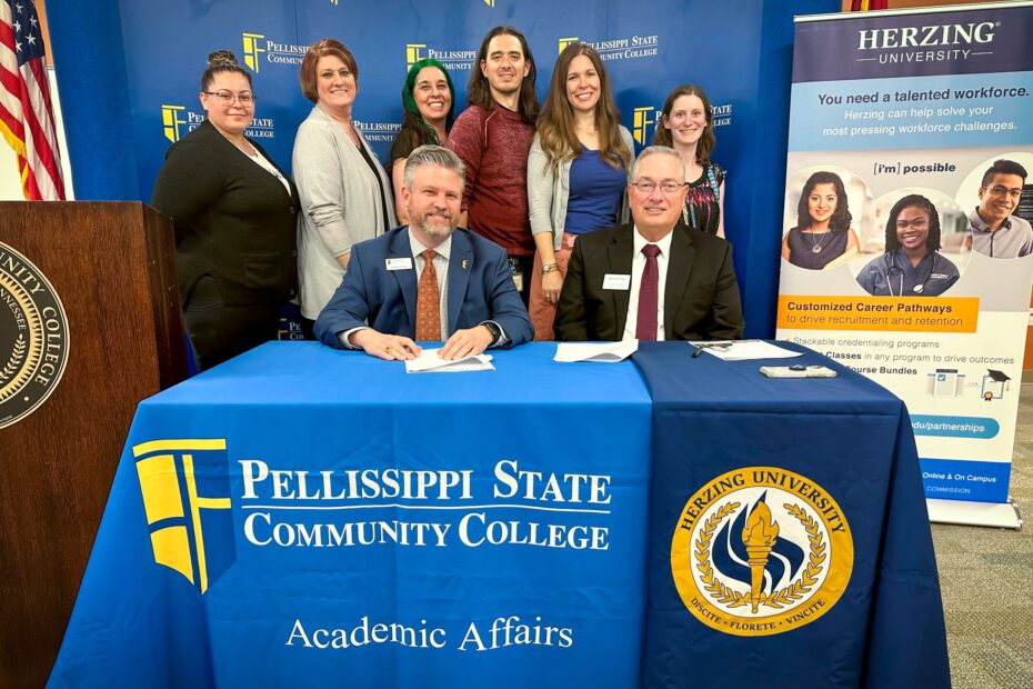 Signing of Nursing articulation agreement between Pellissippi State and Herzing University on Feb. 22, 2023.