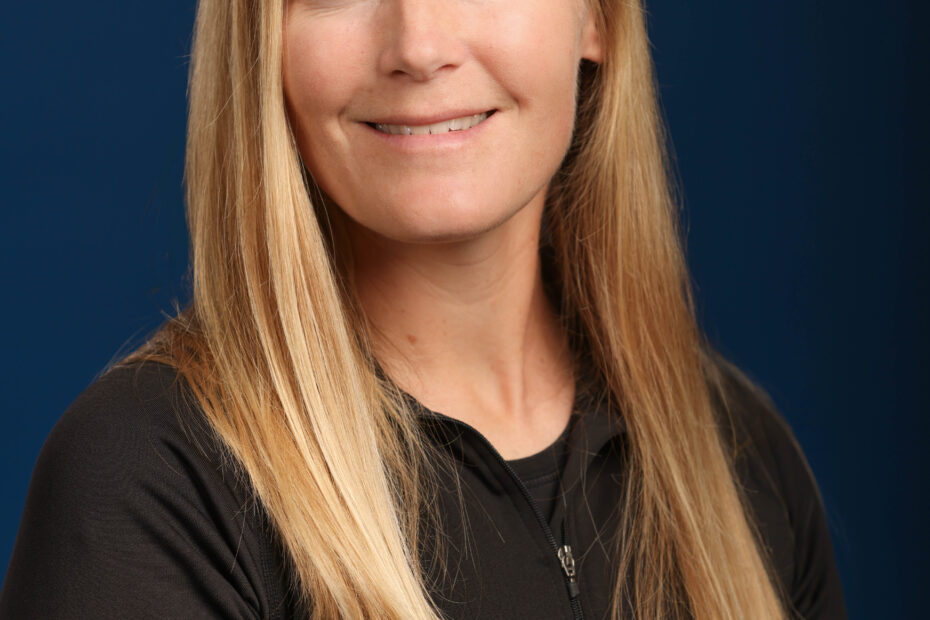 Headshot of Pellissippi State cross country and half marathon coach Emily Roy